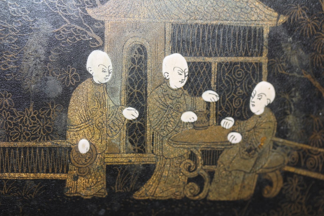 Chinese Export Laxquer Box - 2