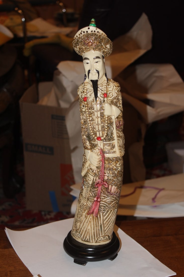 Resin Chinese Man: on stand - all one piece - overall= 17" tall