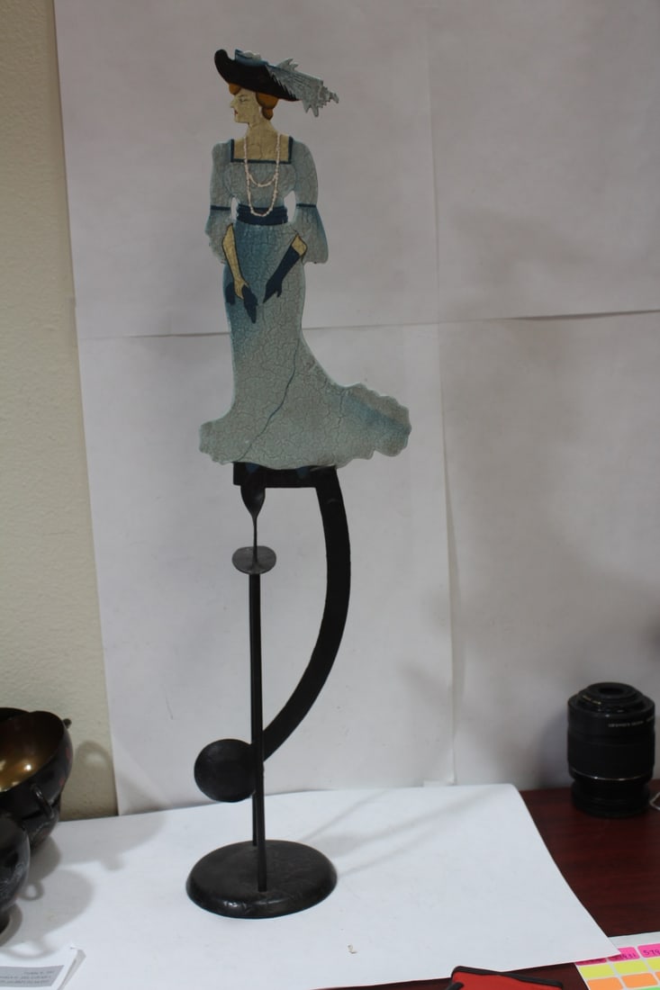 A Metal Balance: overall 22" tall