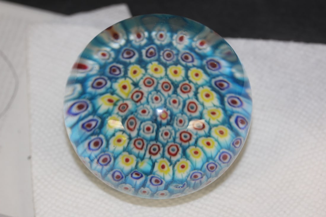Millifiori Art Glass Paperweight: beautiful - 3" in diameter