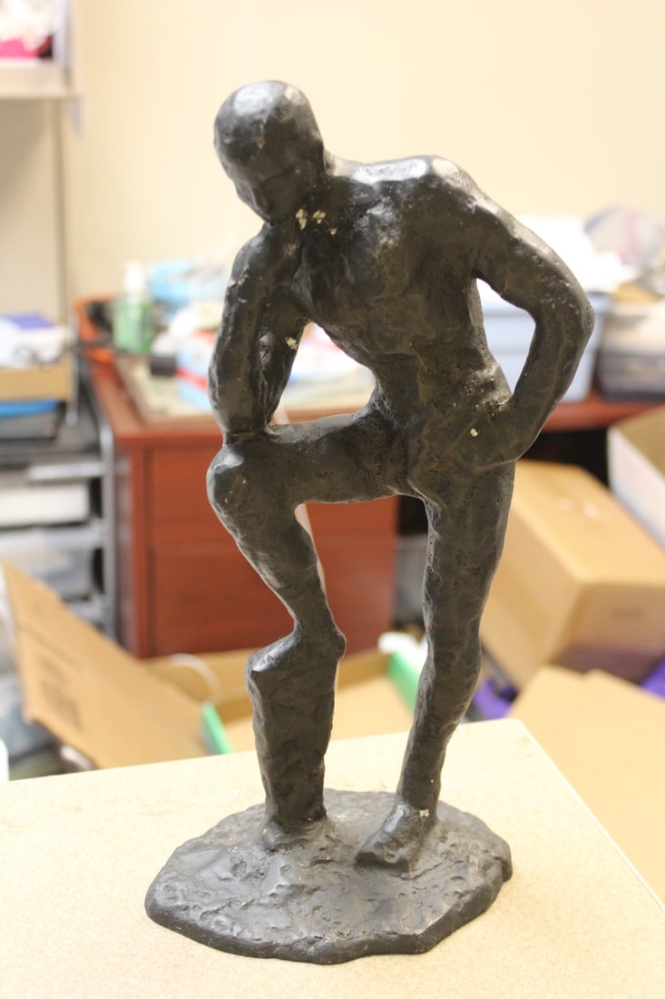 Cast Iron Statue: The Thinker: 13 inches tall
