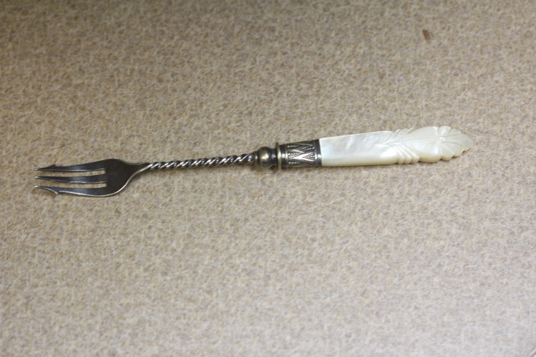 Sterling Band Mother of Pearl Handle Fork: 6 1/4" long