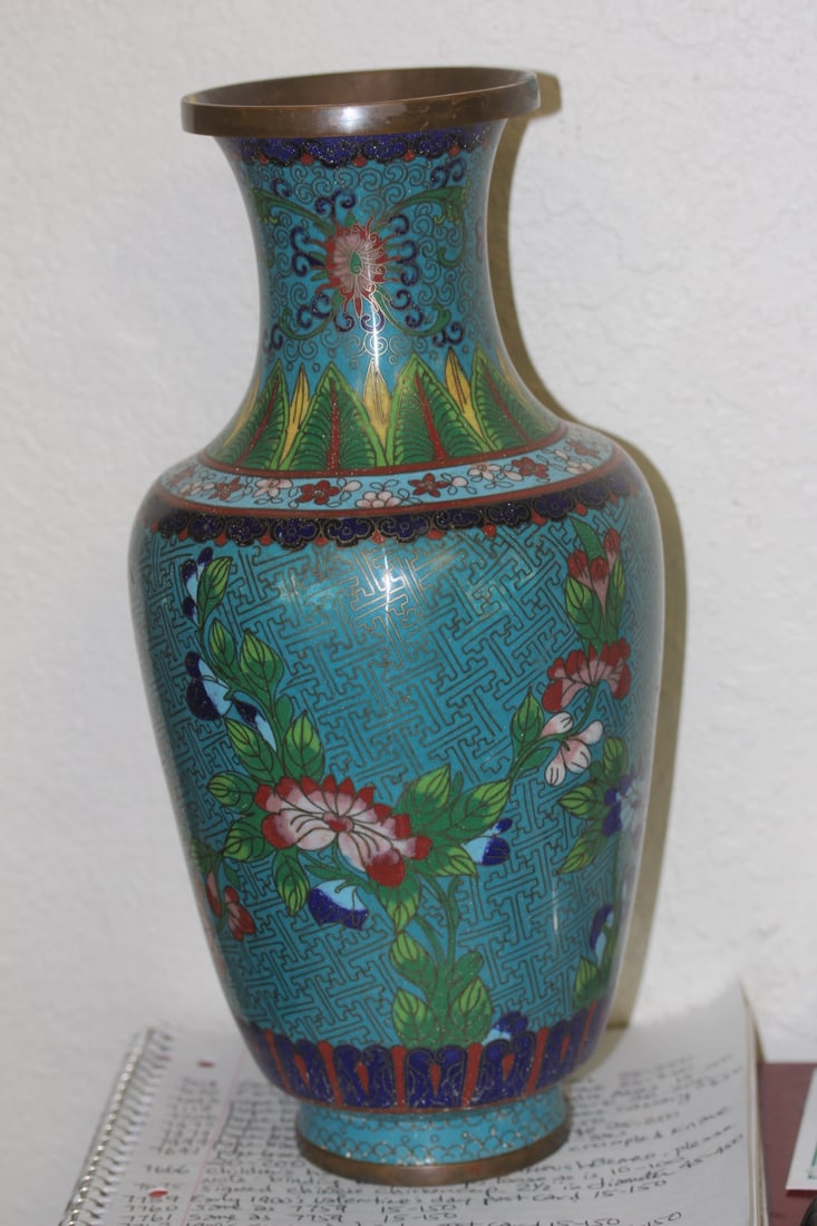 Antique Chinese Cloisonne Vase (1 of 8)