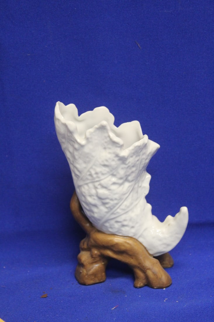 Cornucopia Vase - 3