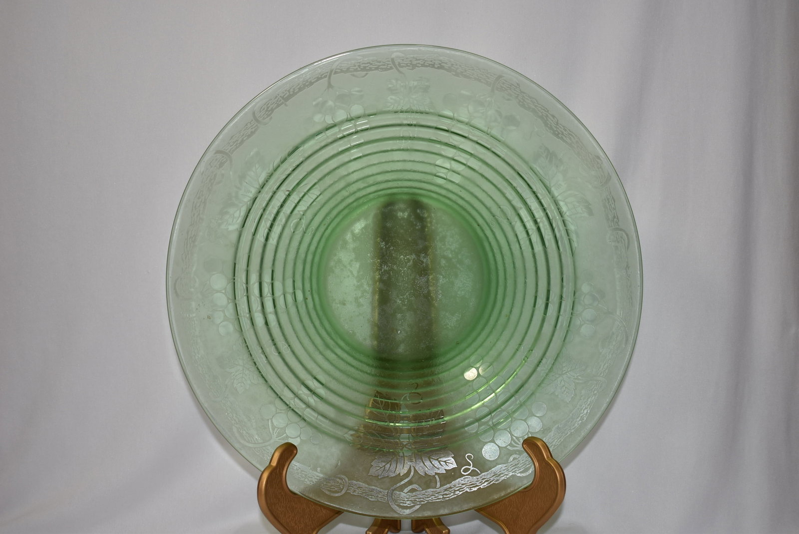 A Green Etched Glass Bowl: 12 3/4" in diameter