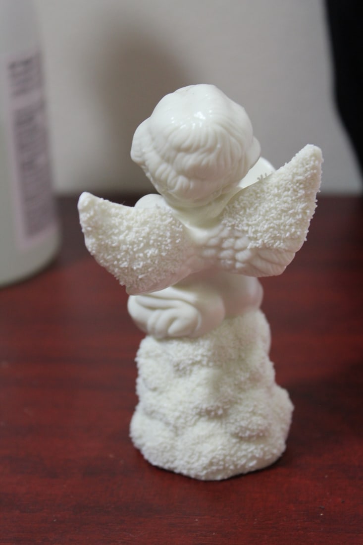 A Signed Angel - 3