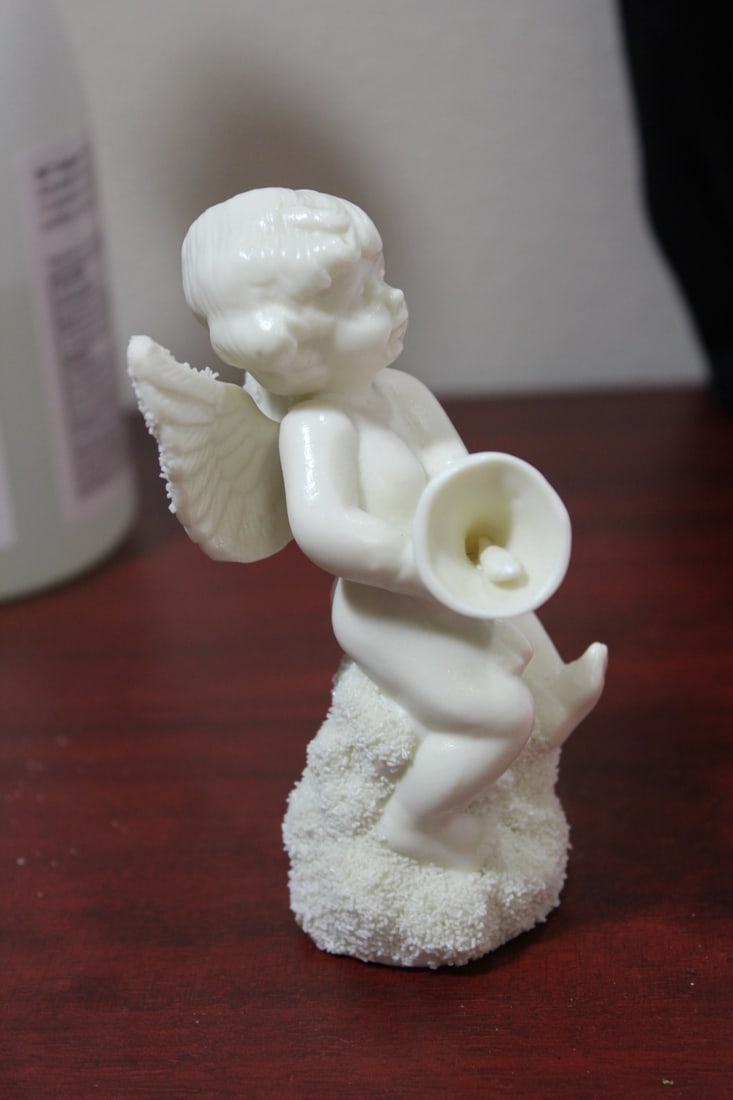 A Signed Angel - 4