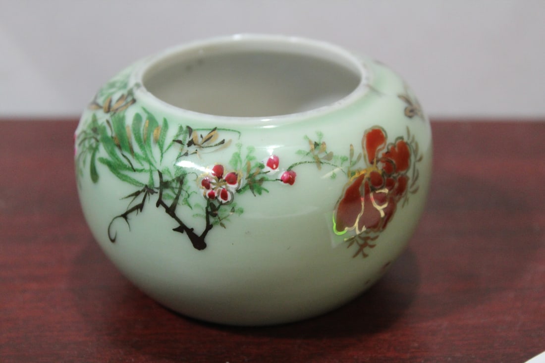 A Vintage Chinese or Asian Celadon Washer: 3 1/2" in diameter