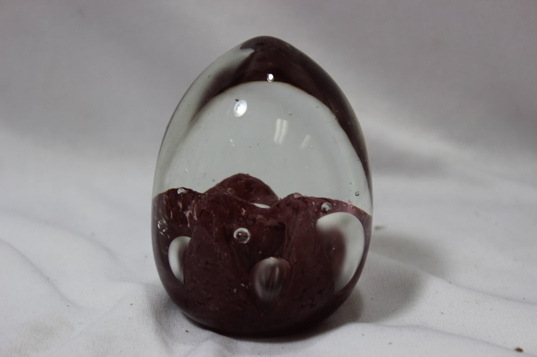 An Artglass Paperweight: 3 1/2" tall