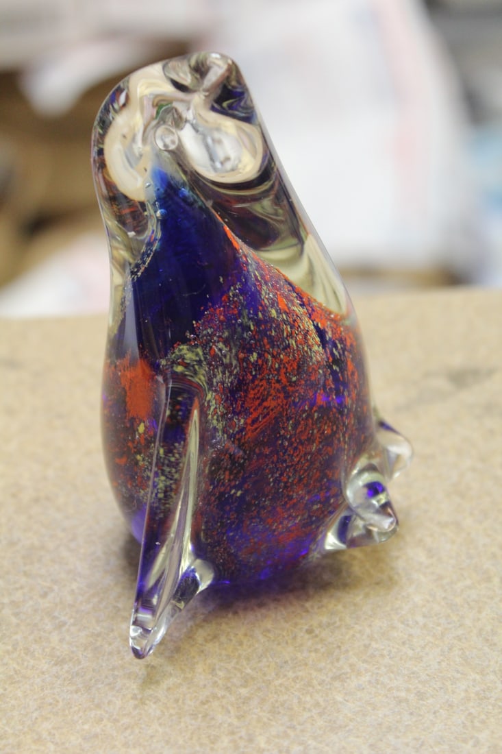 Small Artglass Penguin: 4 1/4" tall