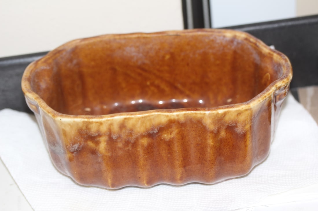 Art Pottery Planter: 7 1/4" across