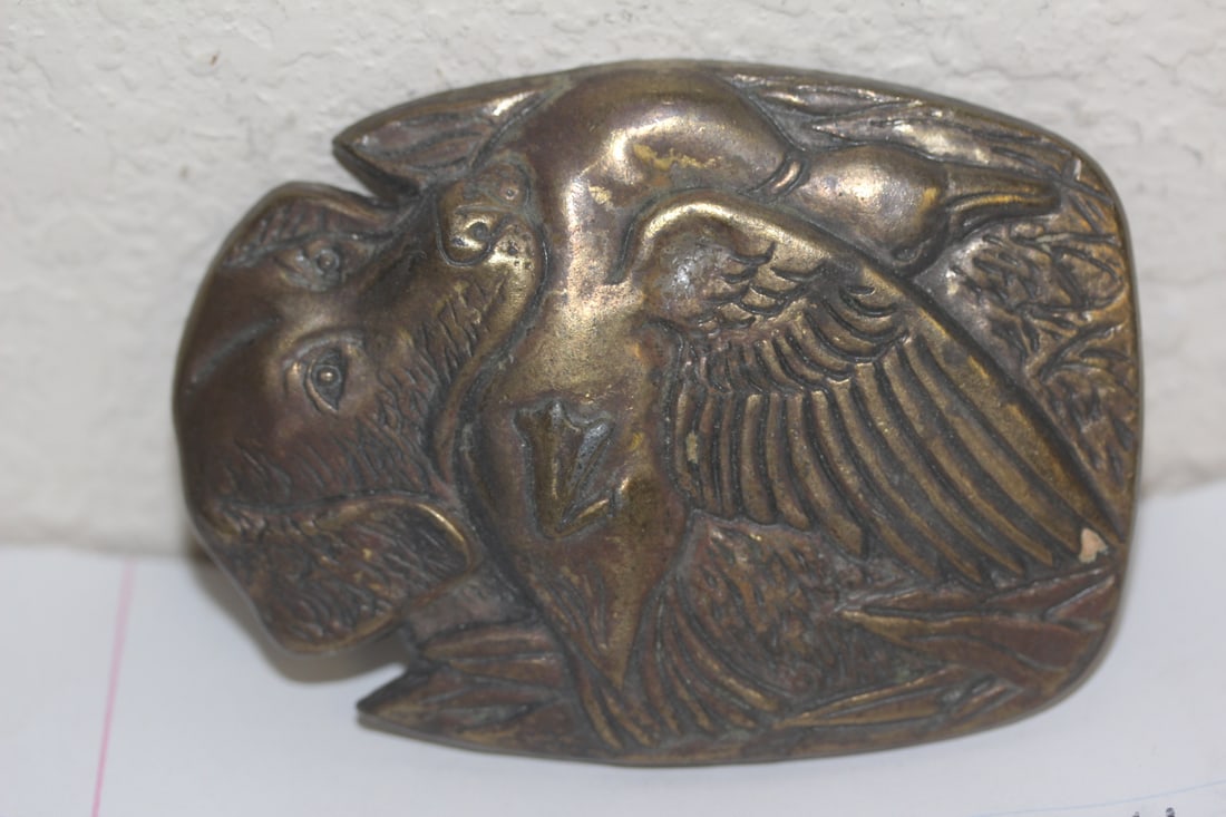 Dogate Bird Belt Buckle: 3 1/8" across