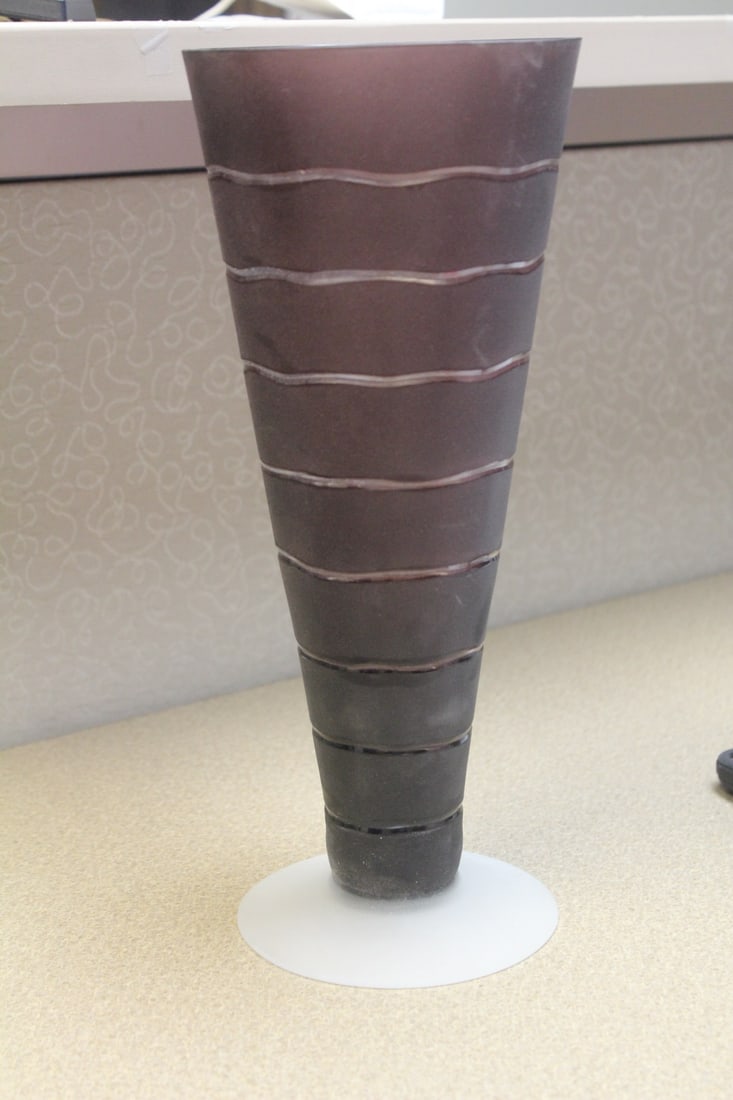 Art Glass Vase: 12 5/8" tall