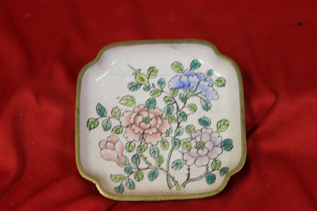 A Chinese Canton Enamel Small Square Dish: early 20th century - 3 1/2" square - marked China - please note: under loss of enamel