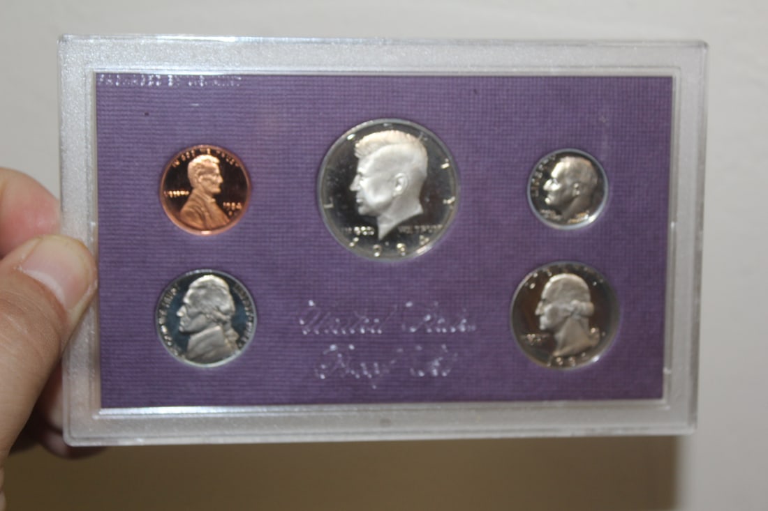 1984 US Mint Proof Set: as shown
