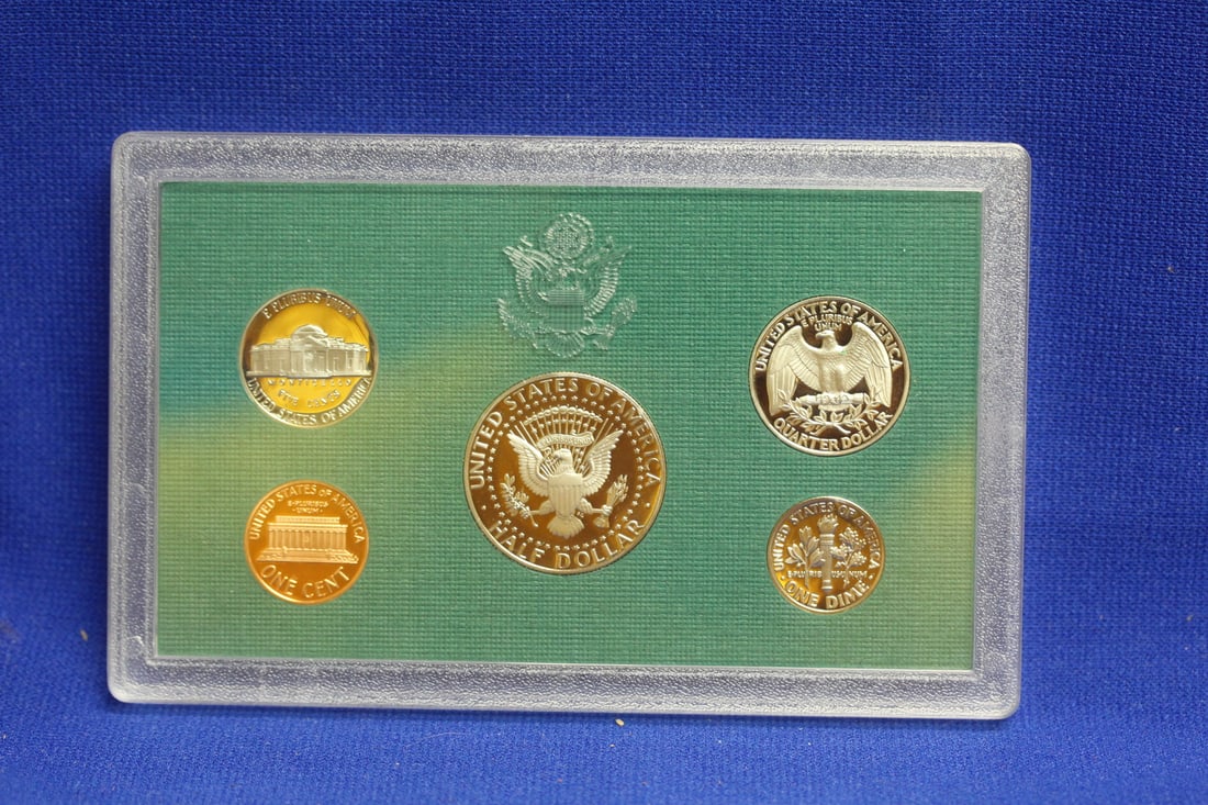 A 1994 US Mint Proof Set - 2