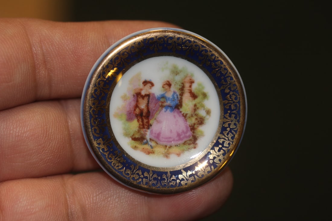 Miniture Limoges Plate: as shown