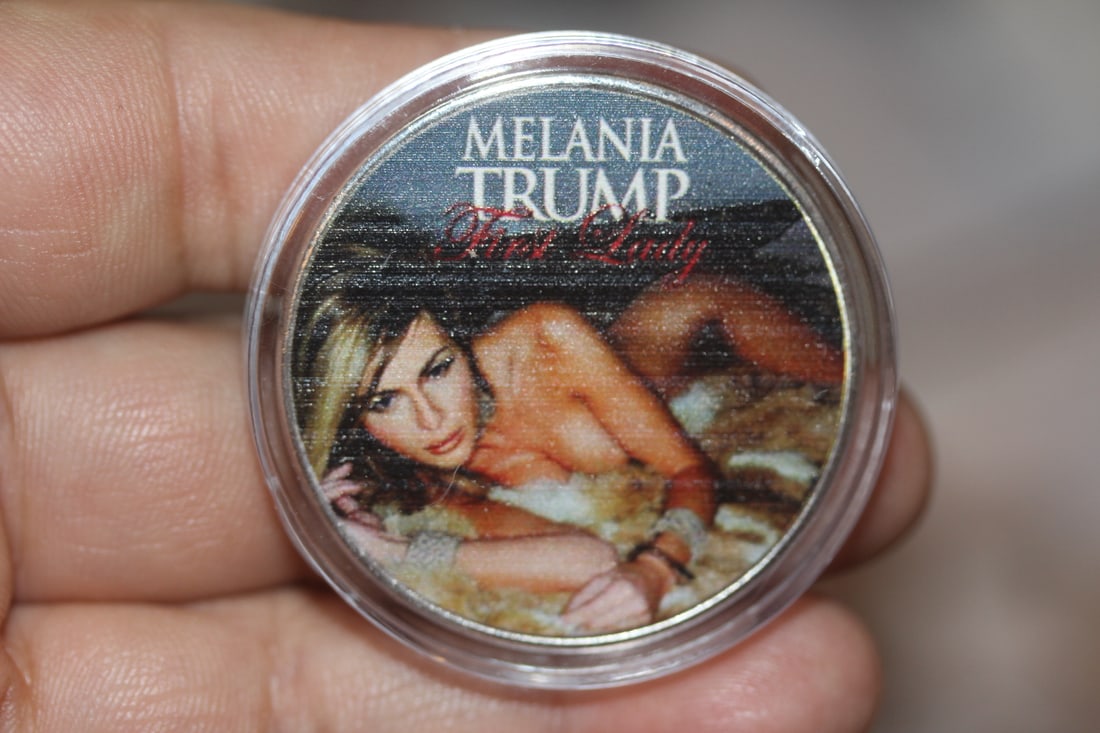 Commemorative President Trump Coin: clad