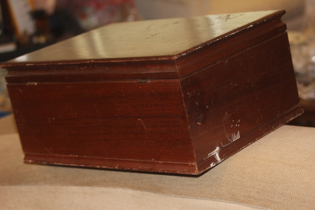 Silver Utensil Chest - 8