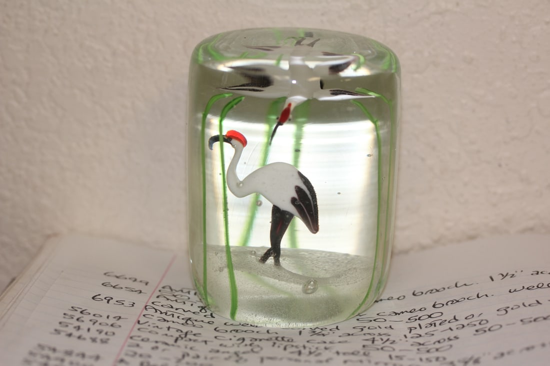 Art Glass Crane Paperweight: 3 3/4" tall