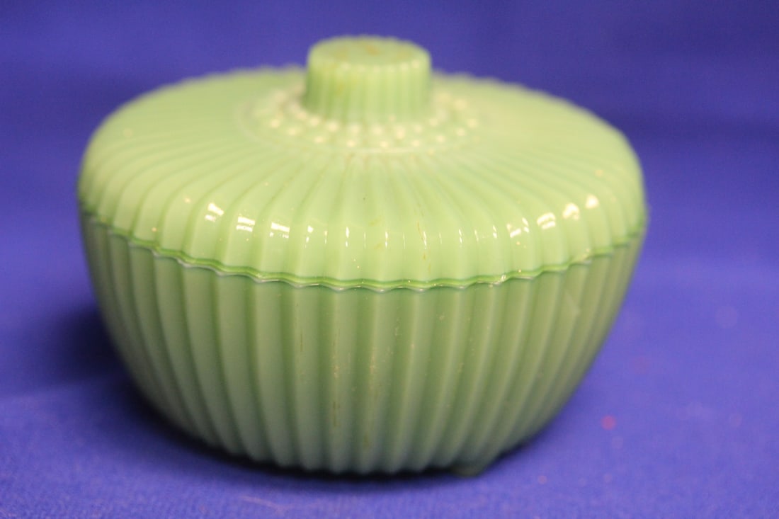 Akro Agate Green Glass Powder Jar: with lid - 3 1/2" in diameter
