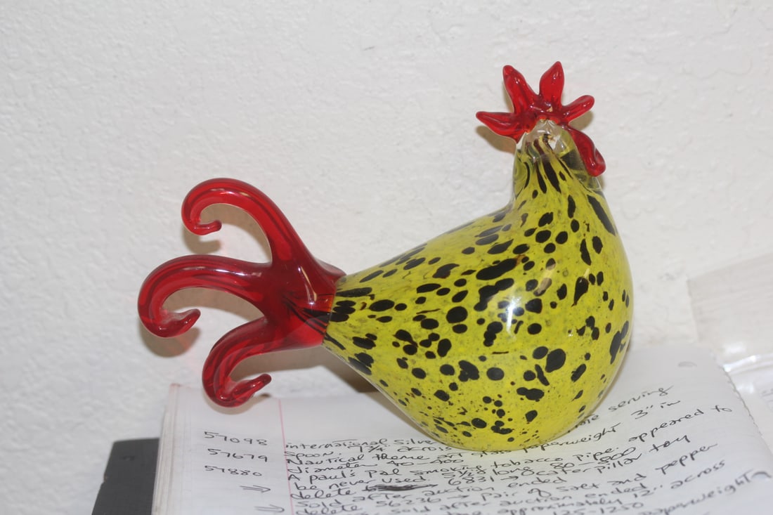Art Glass Rooster: 6 1/2" across