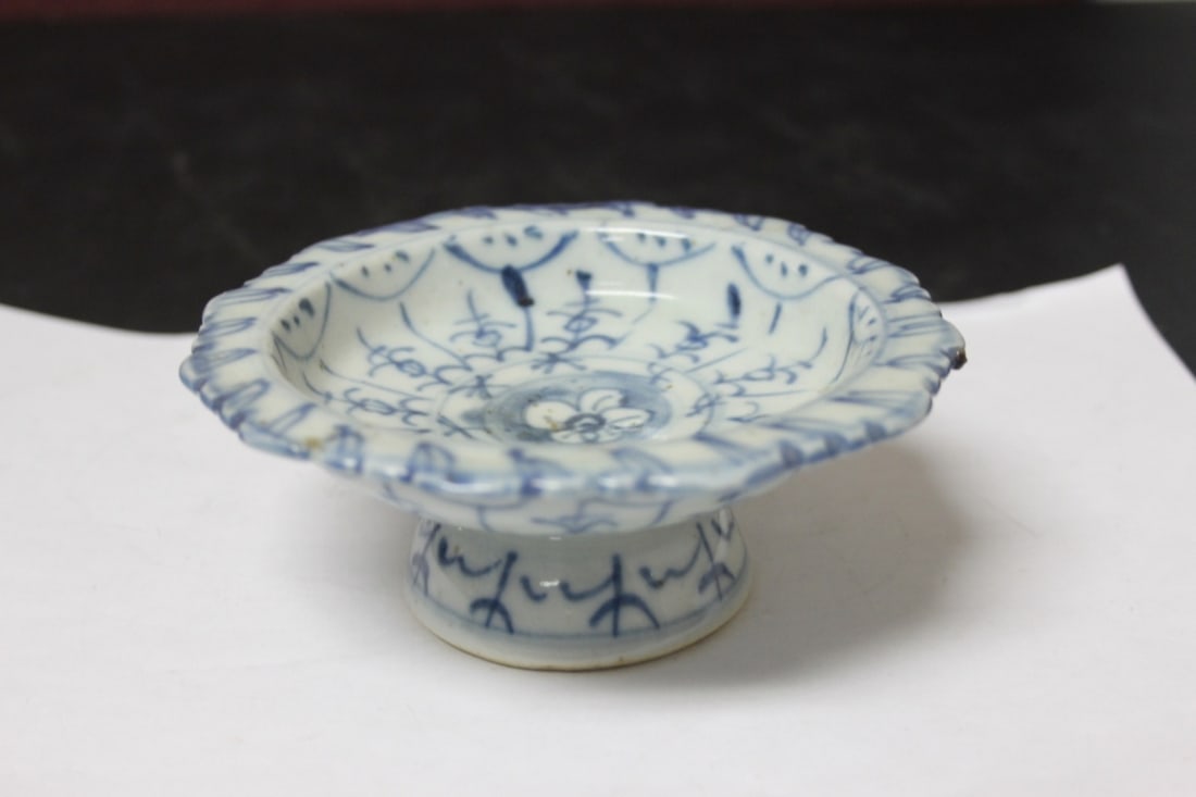 A Blue and White Antique Altar Dish: Porcelain - either Chinese/Korean/Asian - looks to be 19th century - 5 1/4" in diameter