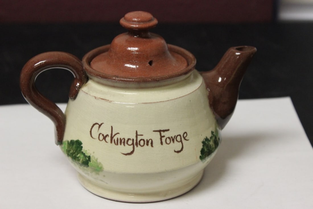 An England Royal Torguay Pottery Teapot: 6 1/2" long