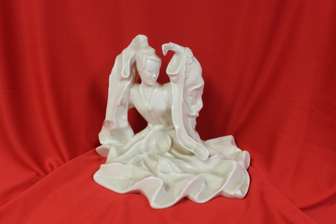 A Blanc de Chine Figurine: 9 1/4" wide