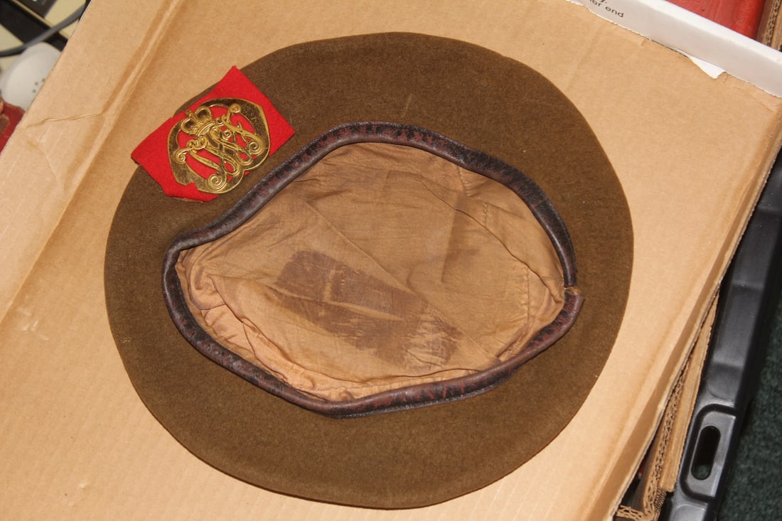 Military Beret: as shown