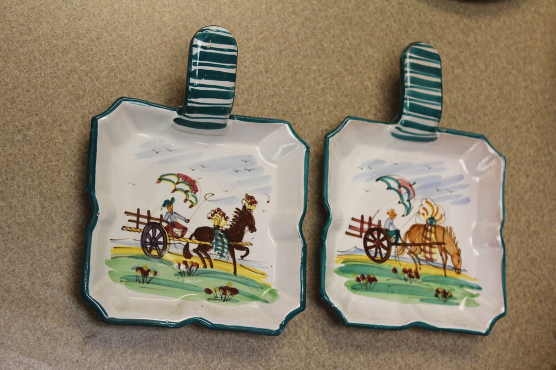 Lot of Two Italian Pottery Small Handle Trays: 4 1/2" square not including the handle