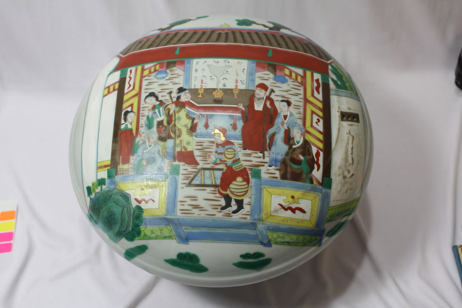 Large Chinese Porcelain Box: 12" in diameter. Famille Rose design.
