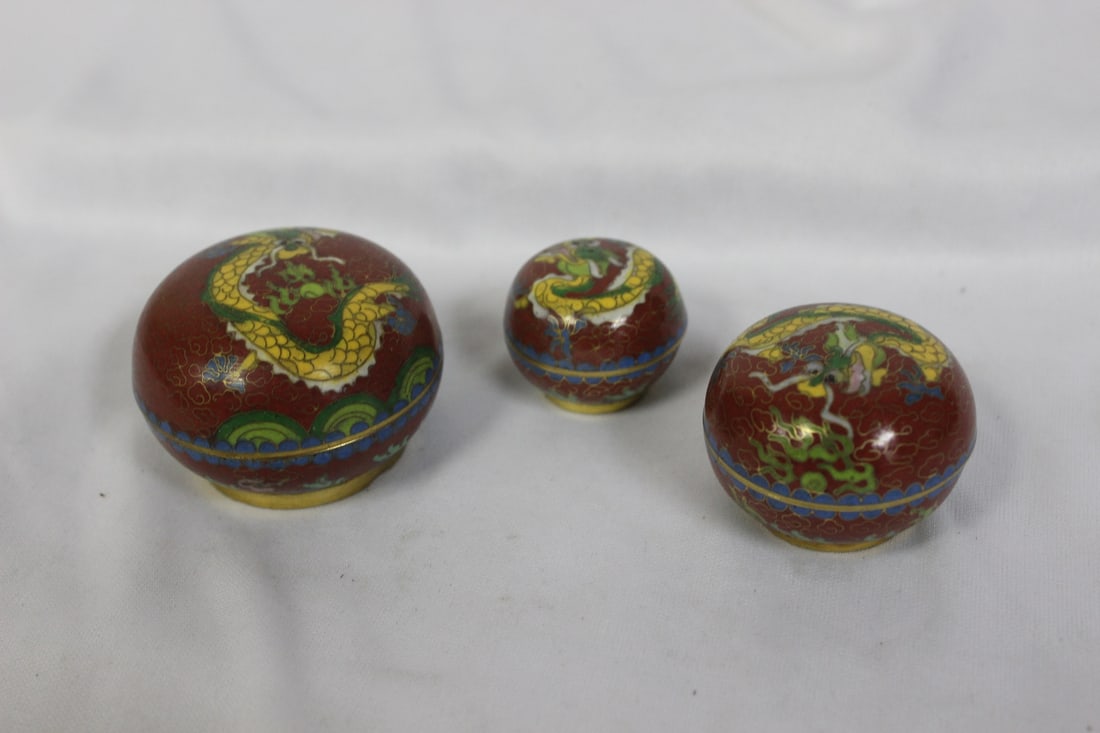 Lot of 3 Stacking Cloisonne Trinket Boxes: Chinese- largest= 2" in diameter