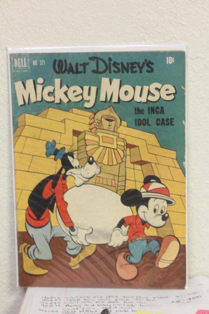 Walt Disney's Mickey Mouse Comic: as shown
