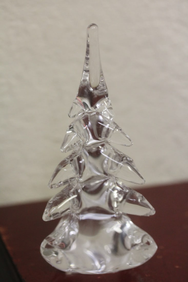 Signed Crystal Christmas Tree: signed Larson - clear crystal - 4 1/2" tall
