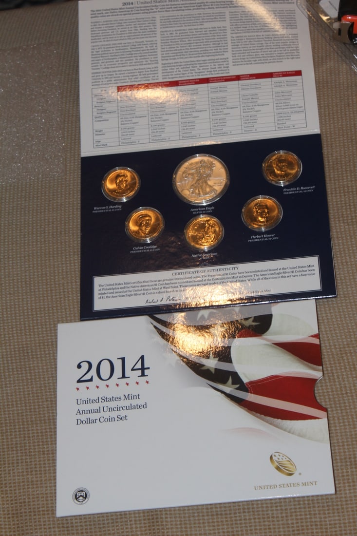 2014 US Mint Uncirculated Silver Eagle Coin Set: 2014 US Mint annual uncirculated silver eagle one ounce dollar coin set