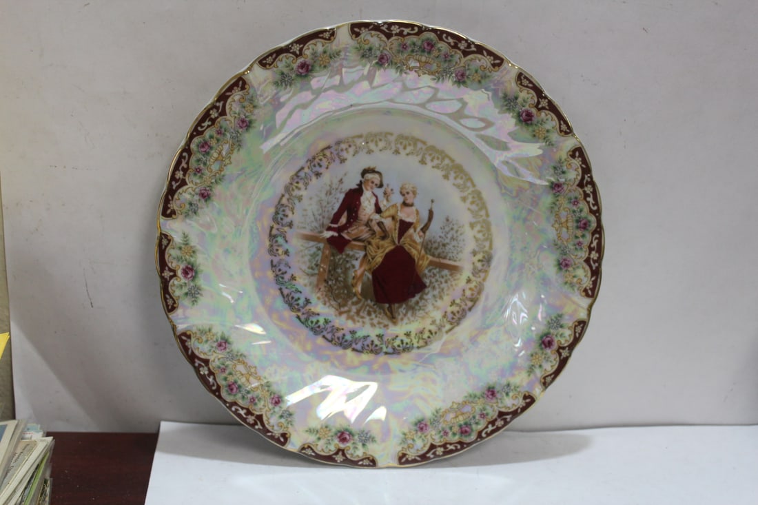 A Japanese Porcelain Portrait Plate (1 of 6)