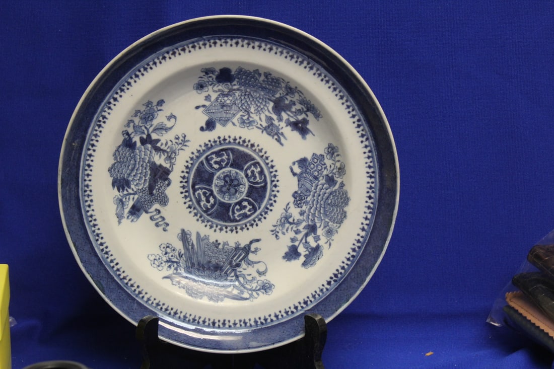 A Possibly Fitzhug Blue and White Export Plate: or soup bowl - 19th century - please noterestored - 9 3/4" in diameter