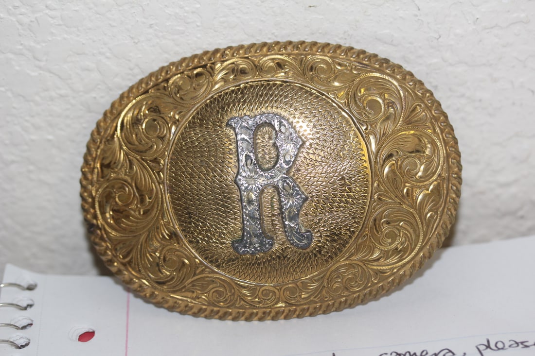 Initial "R" Belt Buckle: as shown