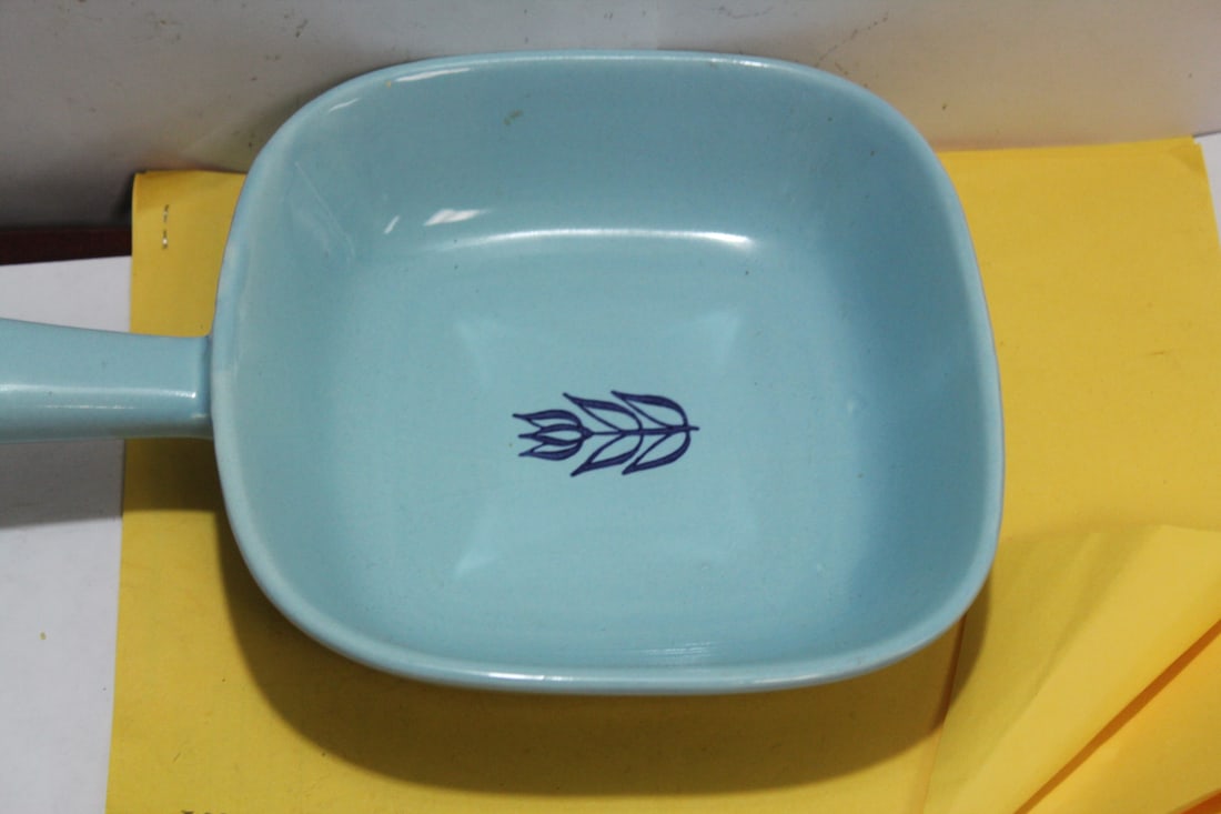 A Ceramic Pan - 3