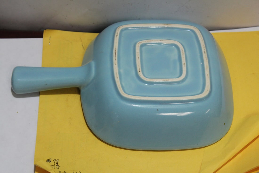 A Ceramic Pan - 4
