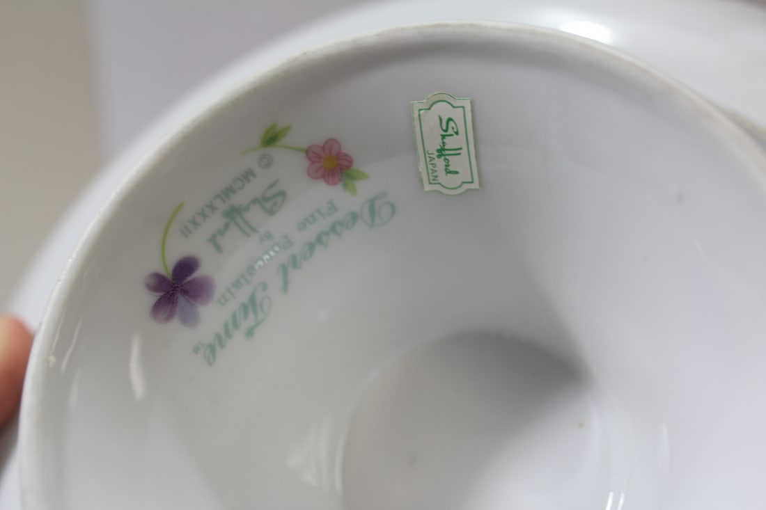 A Ceramic Cake Plate - 5