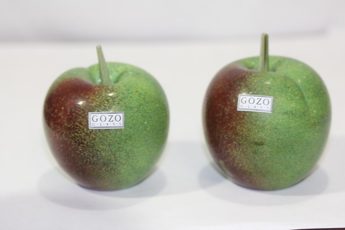 Lot of 2 Signed Gozo Glass Appleas: 3 1/4" tall