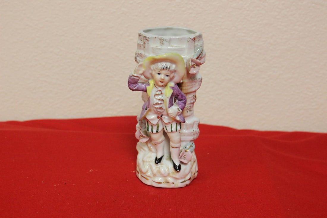 A Small Flower Vase: 6 1/2" tall