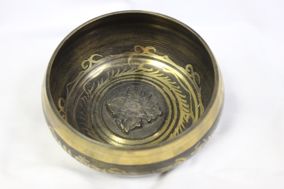 A Bronze Bowl: Indian/Chinese/Asian - signed? - 5" in diameter