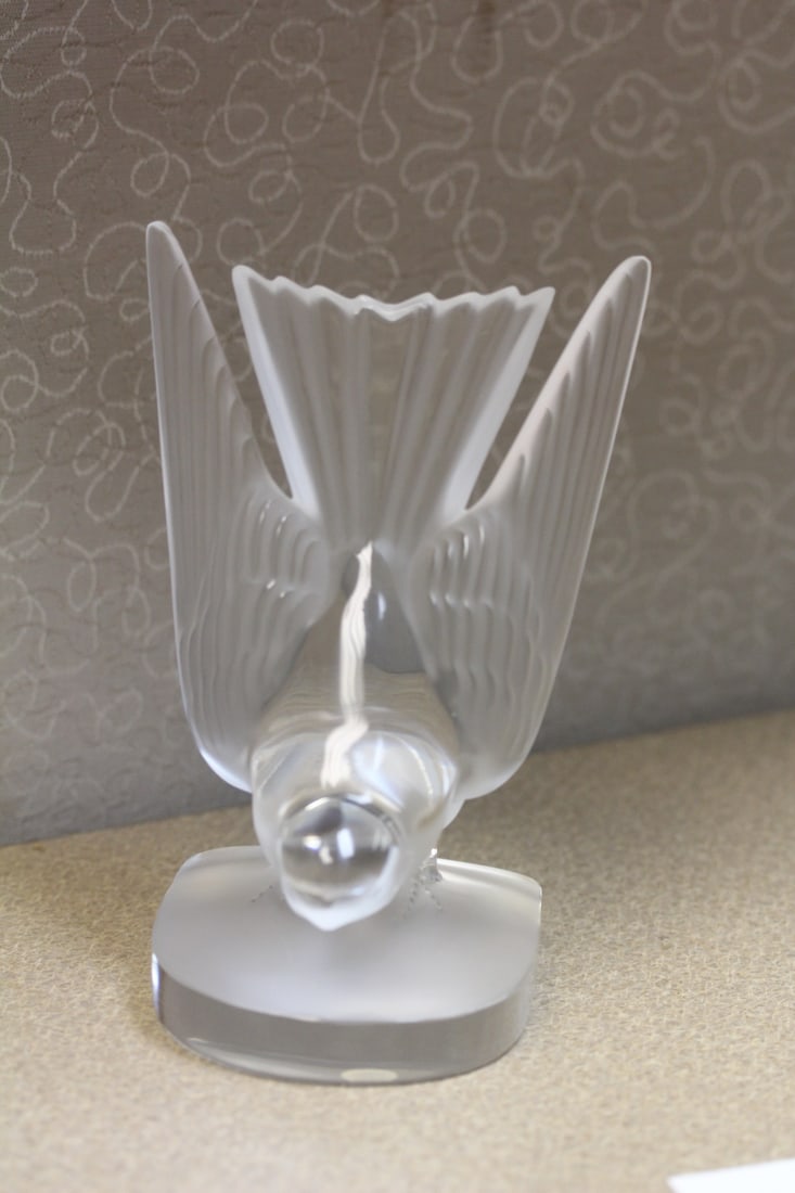 Lalique, France Crystal Bird: 6 1/2" tall - signed