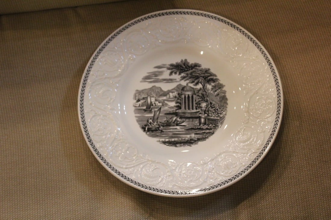 Wedgwood Torbay Scenic Dinner Plate: 10 5/8" in diameter