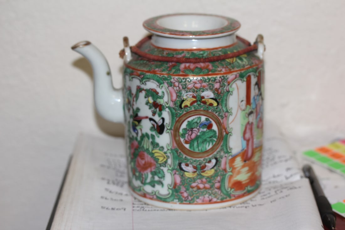 Chinese Rose Medallion Teapot: 19th century - please note: chip on the rim, but hardly noticeable when lid is on - 6 inches tall