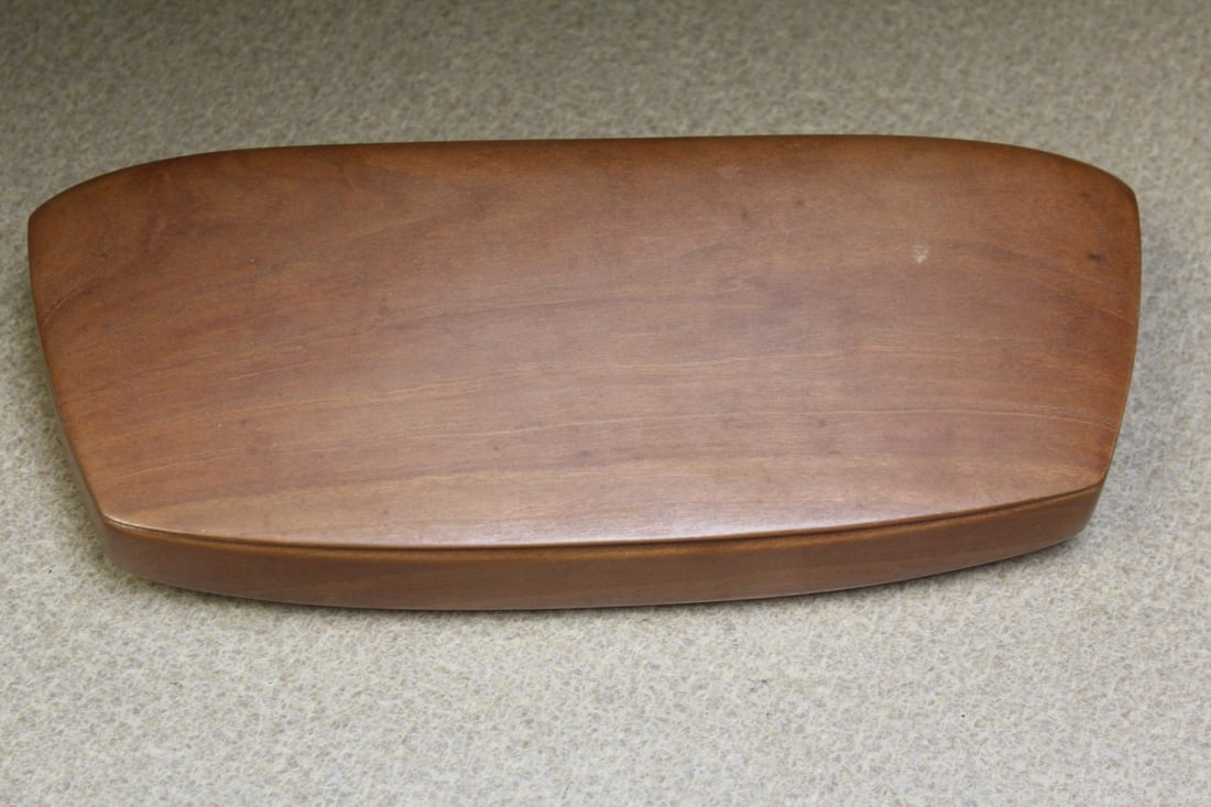 Wood jewelry box: Contemporary modern design Sue and Thom Kellams, signed Kellams, '88, 9 3/4" across, rare