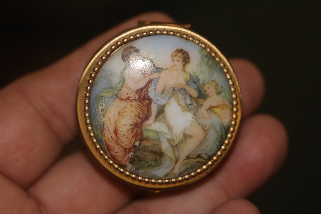 Porcelain and Copper Pill Box: 1 5/8" in diameter